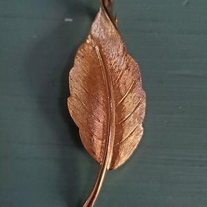 Vintage Avon Leaf Brooch